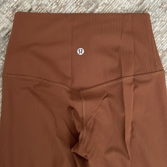 lululemon athletica High-Waist Ribbed Leggings in Brown - Picture 3 of 4